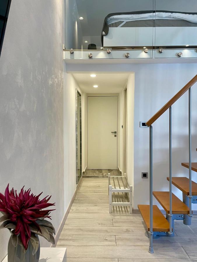 Venari Apartments, *